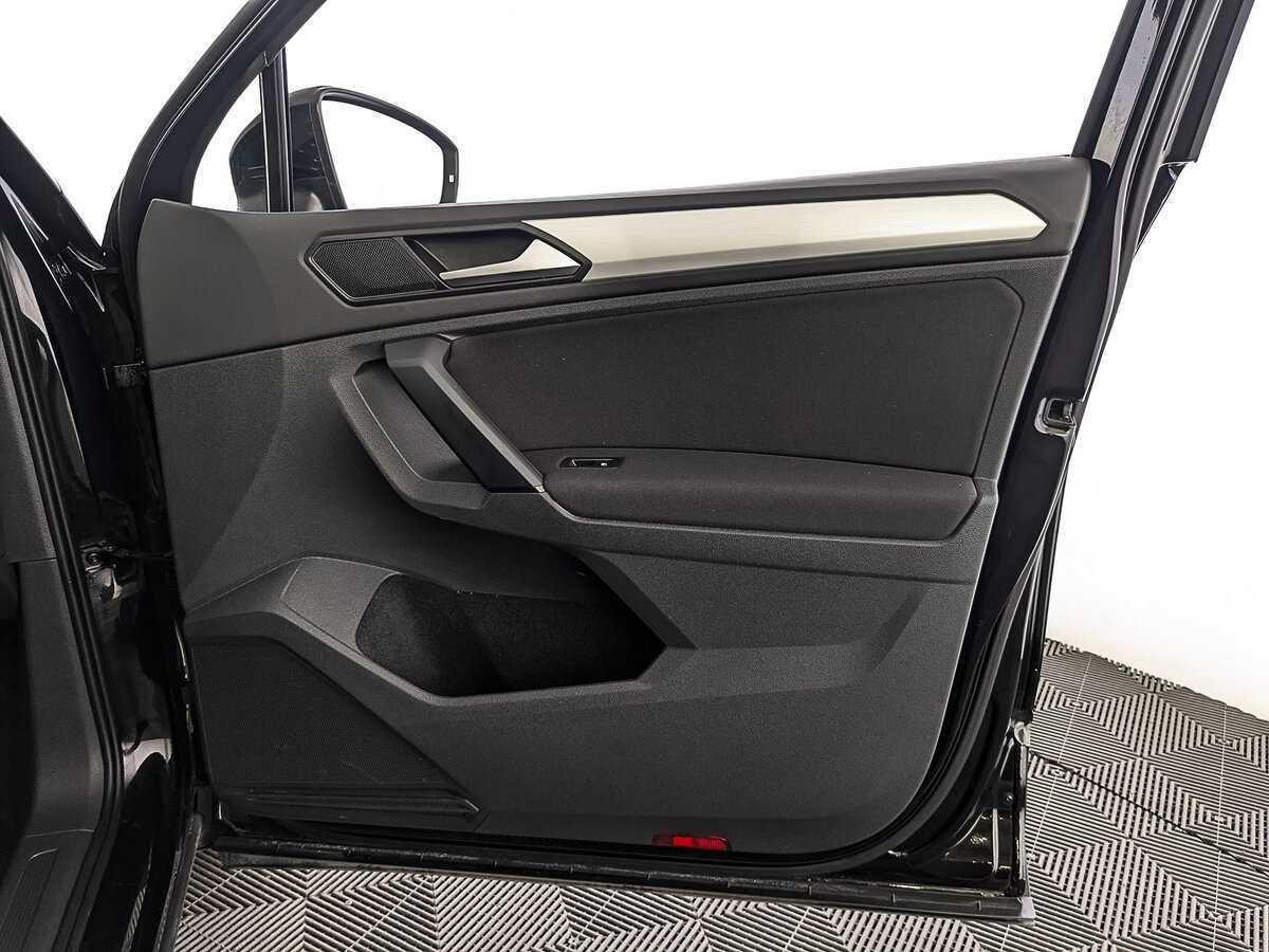 Volkswagen Tiguan б/у, 2021, Роботизированная. Фото: #24