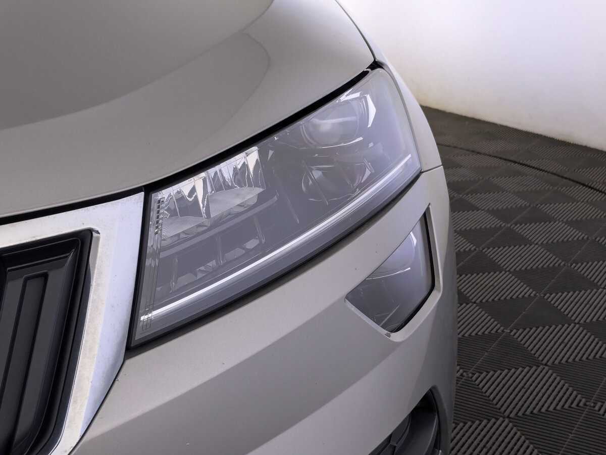 Skoda Karoq б/у, 2021, Автоматическая. Фото: #10