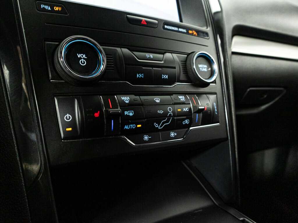 Ford Explorer б/у, 2019, Автоматическая. Фото: #13