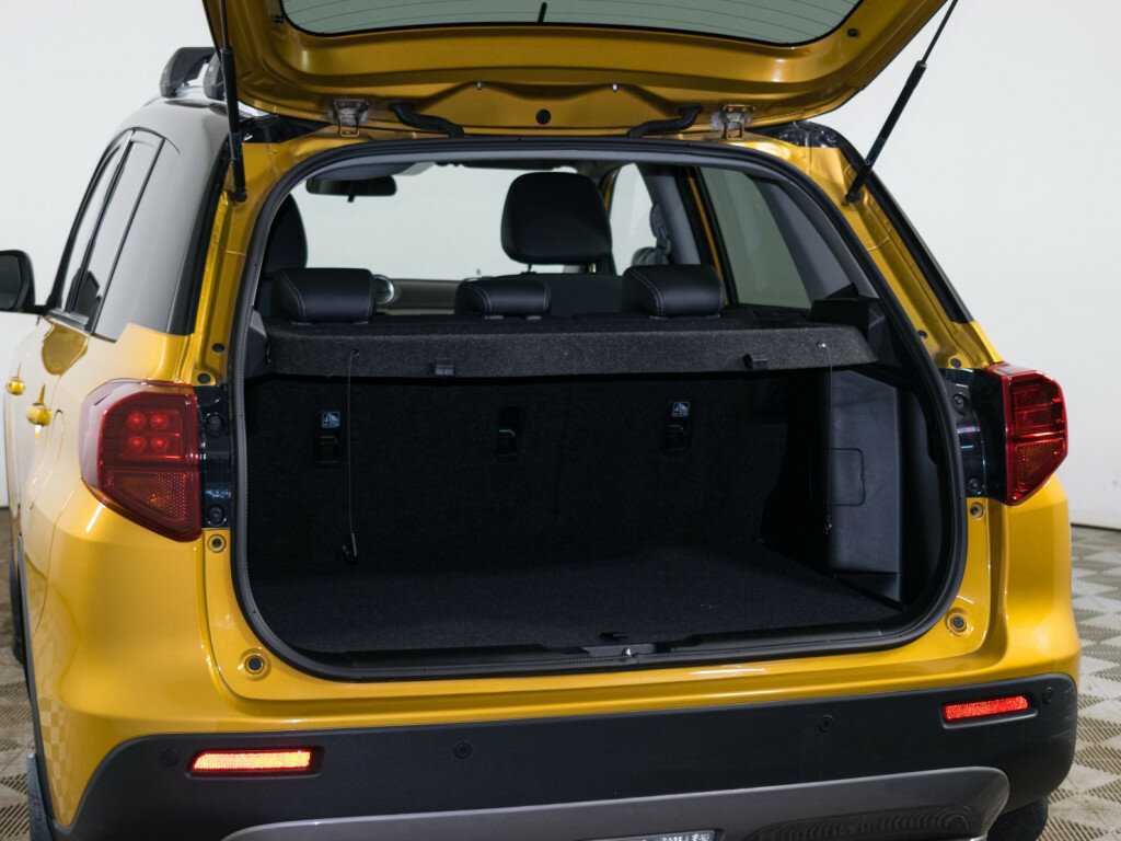 Suzuki Vitara б/у, 2019, Автоматическая. Фото: #6