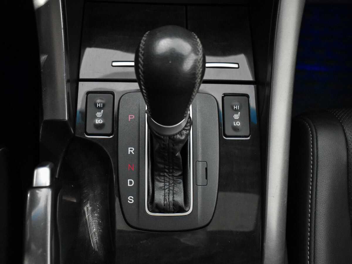 Honda Accord б/у, 2012, Автоматическая. Фото: #10