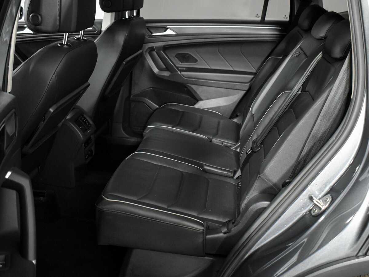 Volkswagen Tiguan б/у, 2020, Роботизированная. Фото: #11