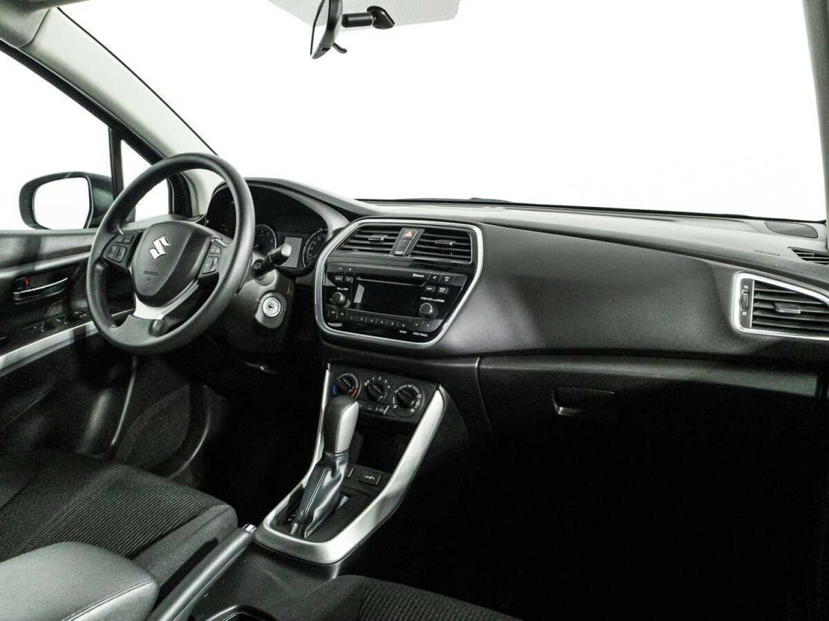 Suzuki SX4 б/у, 2021, Автоматическая. Фото: #8