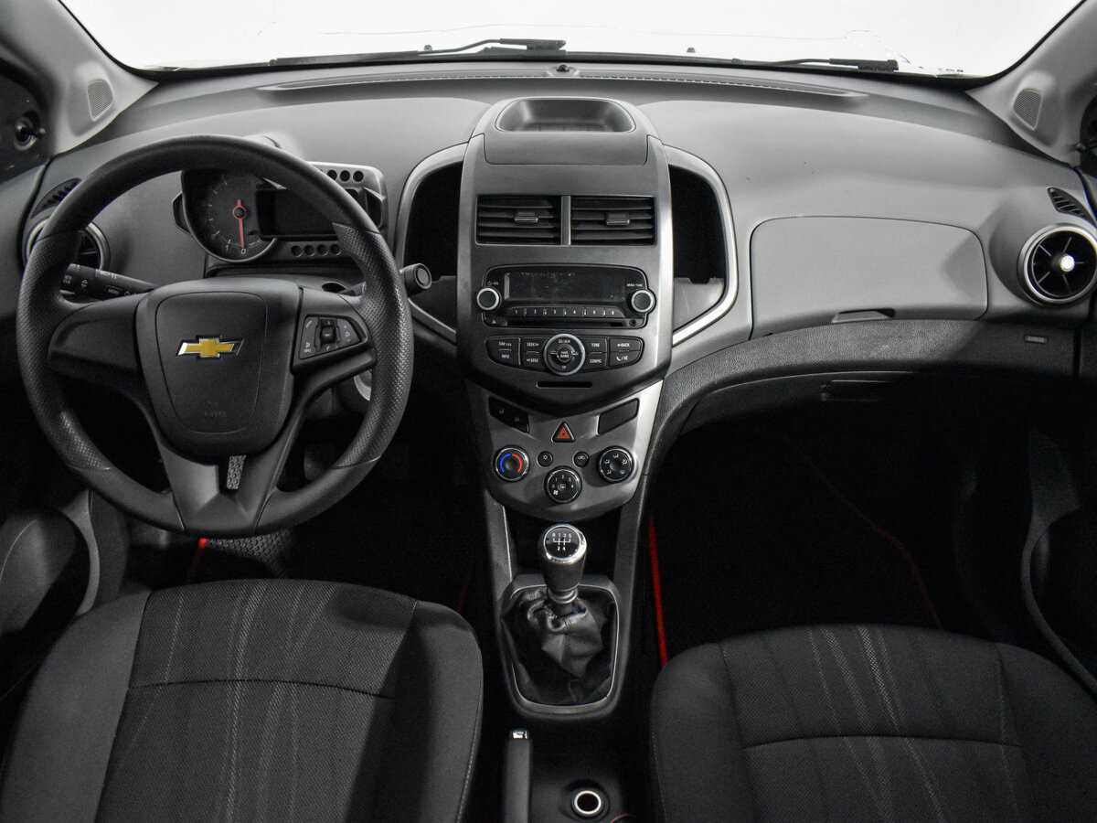 Chevrolet Aveo б/у, 2014, Механическая. Фото: #13
