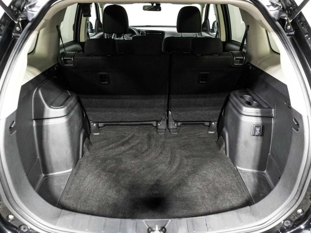 Mitsubishi Outlander б/у, 2018, Вариатор. Фото: #14