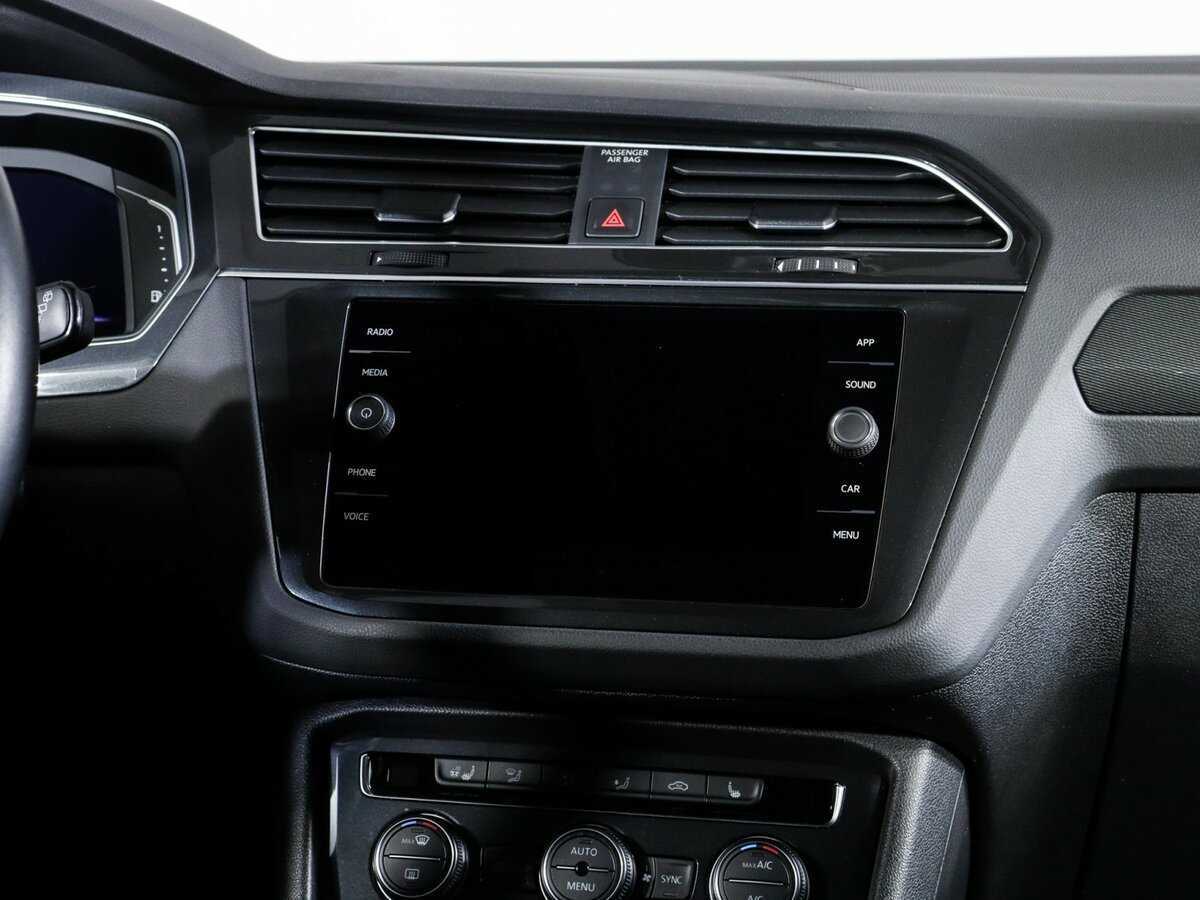 Volkswagen Tiguan б/у, 2020, Роботизированная. Фото: #12