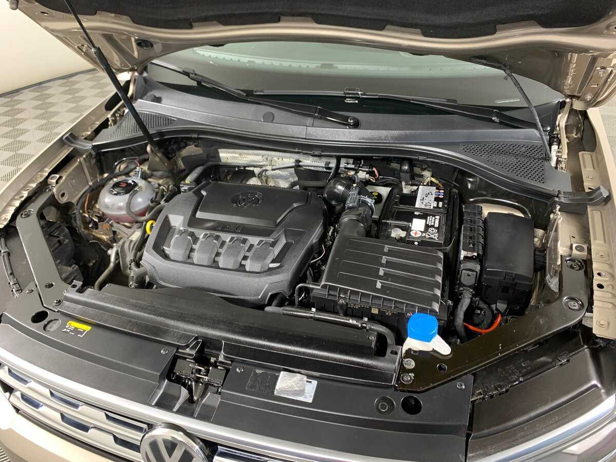 Volkswagen Tiguan б/у, 2017, Роботизированная. Фото: #10