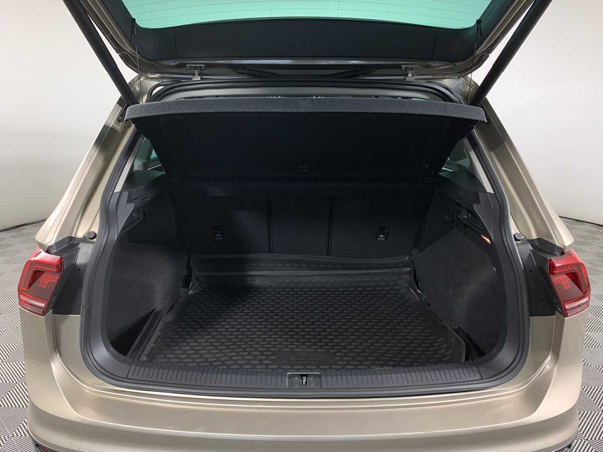 Volkswagen Tiguan б/у, 2019, Роботизированная. Фото: #19