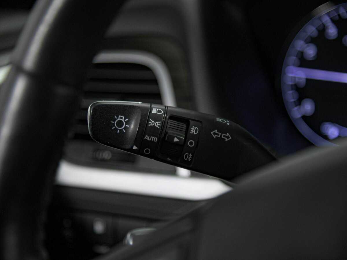 Hyundai Genesis б/у, 2014, Автоматическая. Фото: #8