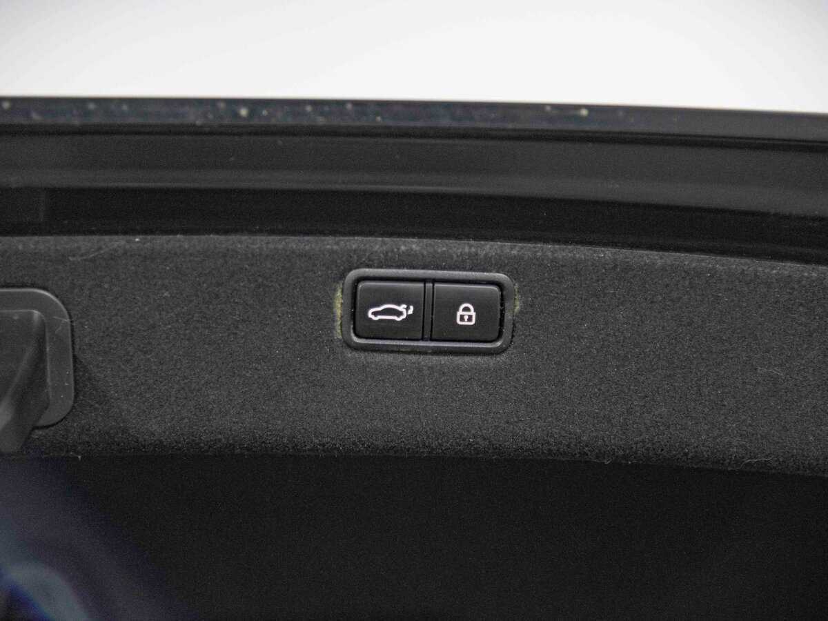 Hyundai Genesis б/у, 2014, Автоматическая. Фото: #24