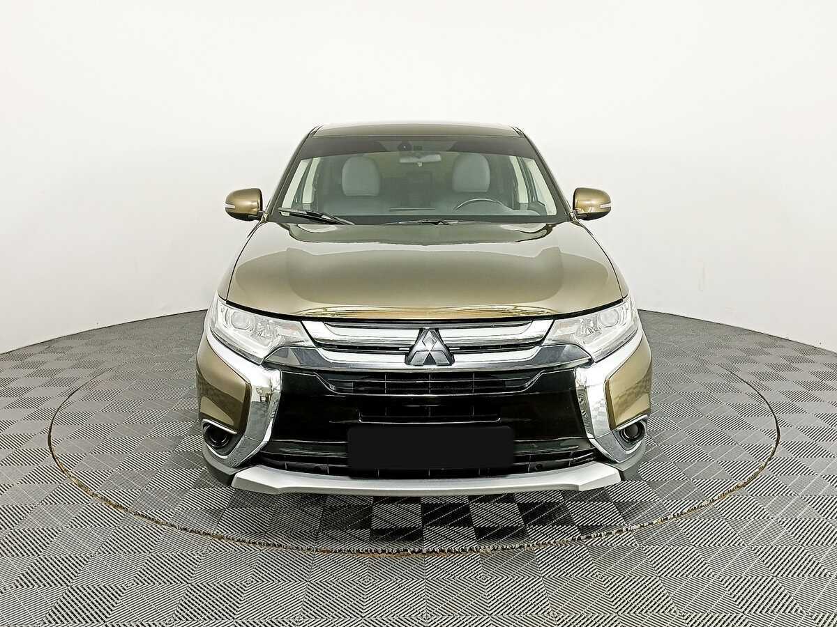 Mitsubishi Outlander б/у, 2018, Вариатор. Фото: #1