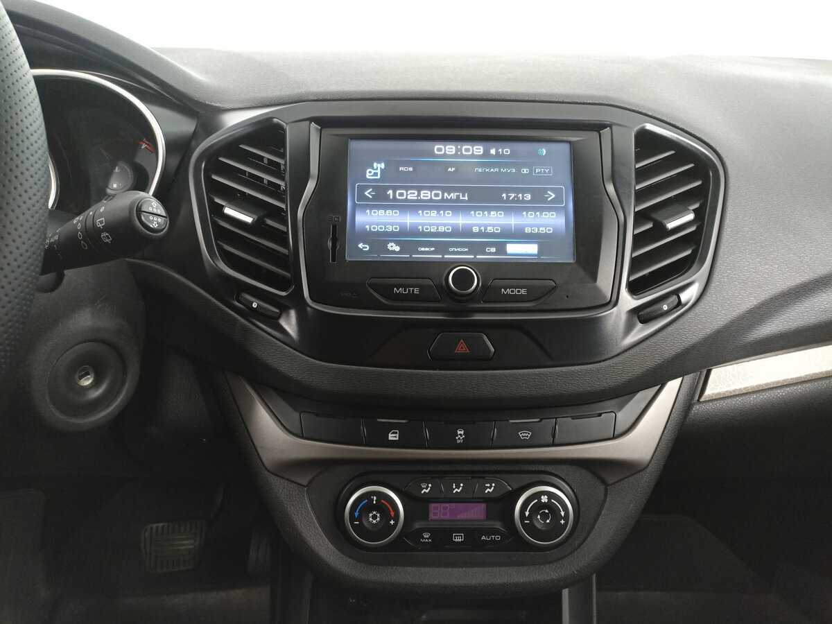 Лада (ВАЗ) Веста б/у, 2019, Роботизированная. Фото: #14