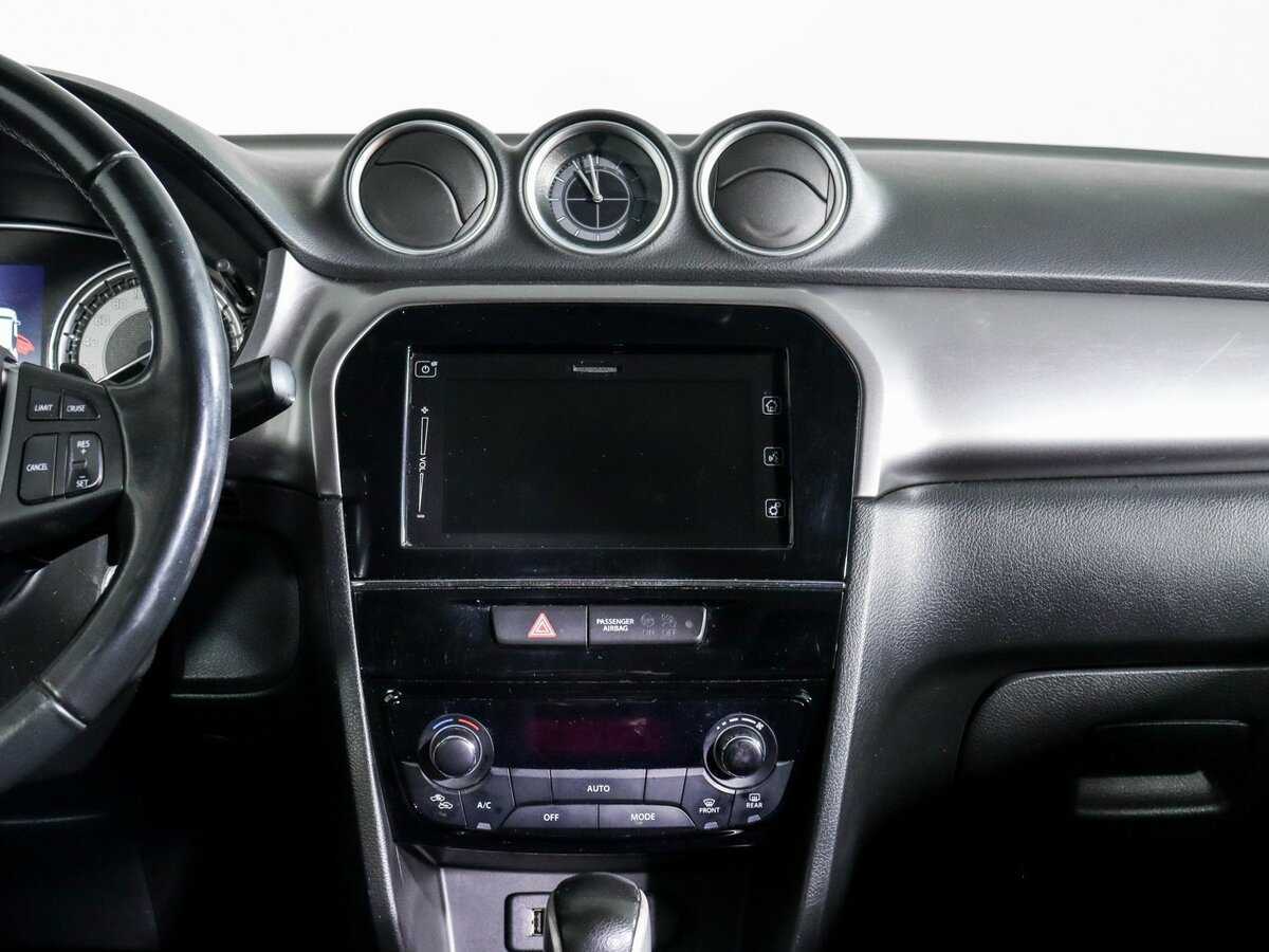 Suzuki Vitara б/у, 2020, Автоматическая. Фото: #9