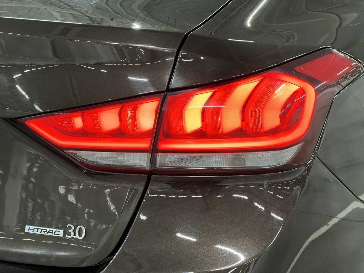 Hyundai Genesis б/у, 2014, Автоматическая. Фото: #8