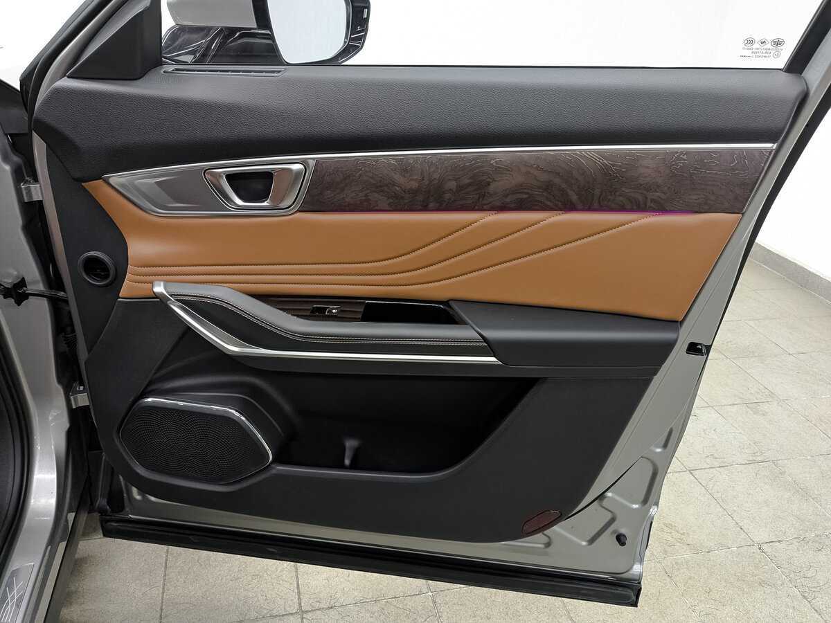 FAW Bestune T99 б/у, 2023, Автоматическая. Фото: #23