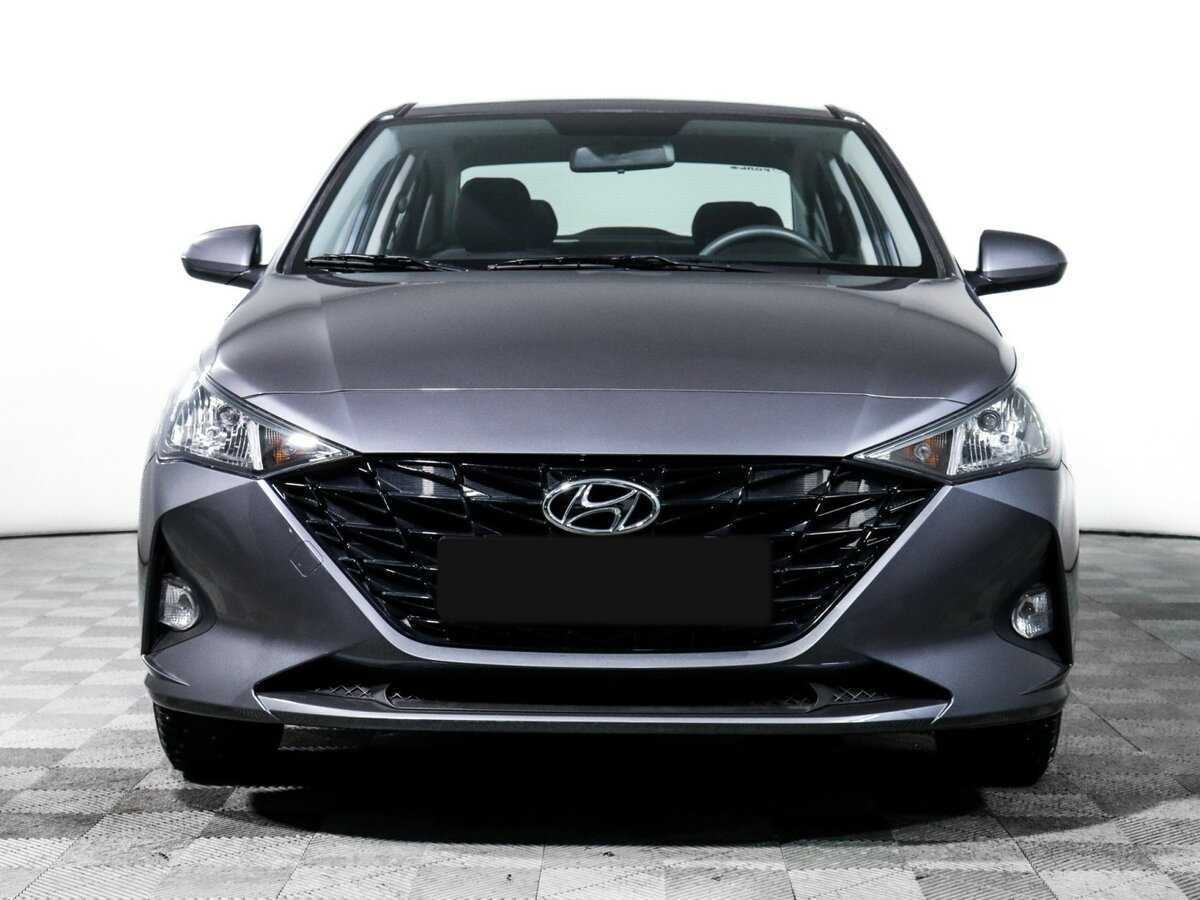 Solaris HS б/у, 2024, Автоматическая. Фото: #1