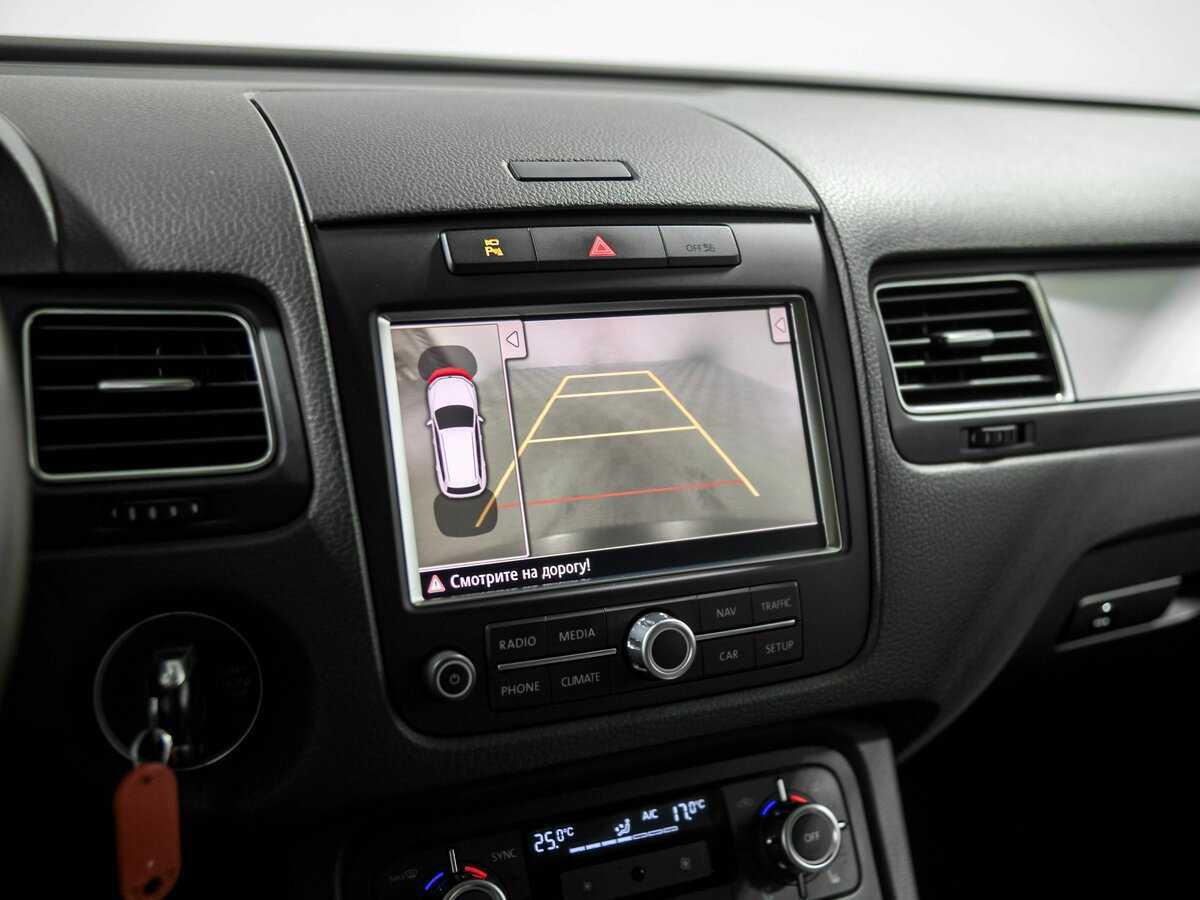 Volkswagen Touareg б/у, 2013, Автоматическая. Фото: #10