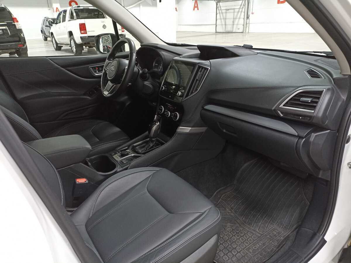 Subaru Forester б/у, 2019, Вариатор. Фото: #10