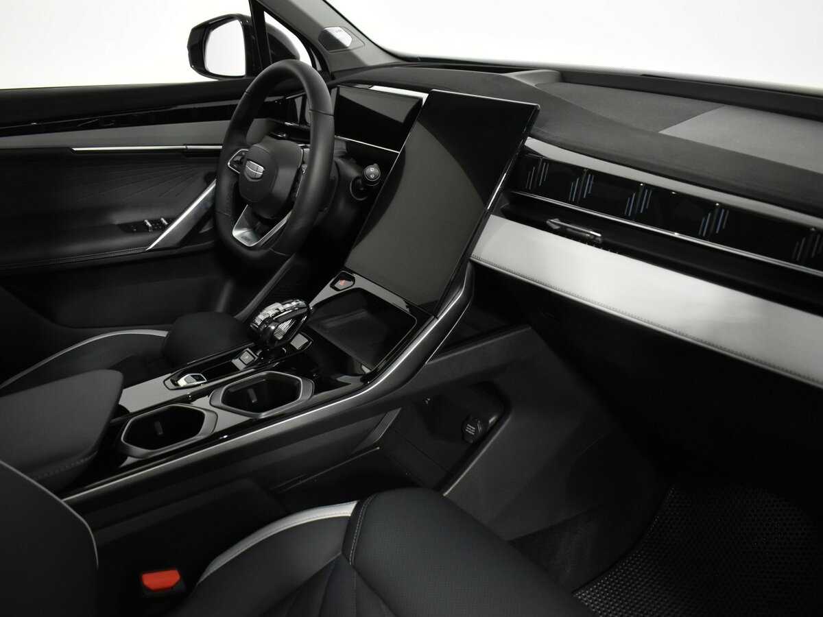 Geely Atlas б/у, 2024, Автоматическая. Фото: #11