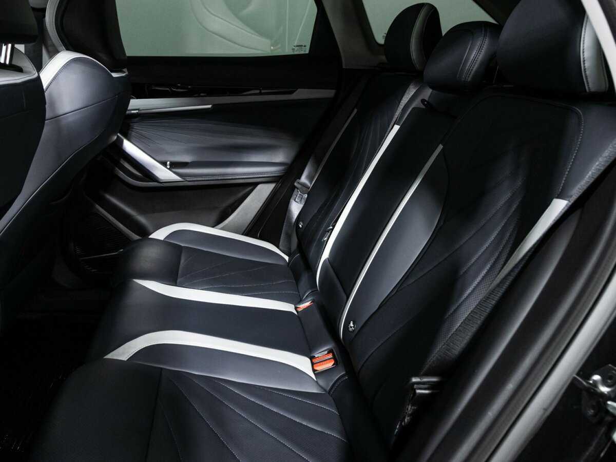 Geely Atlas б/у, 2024, Роботизированная. Фото: #9