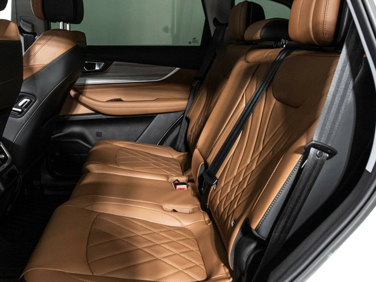 Chery Tiggo 8 Pro Max б/у, 2023, Роботизированная. Фото: #9