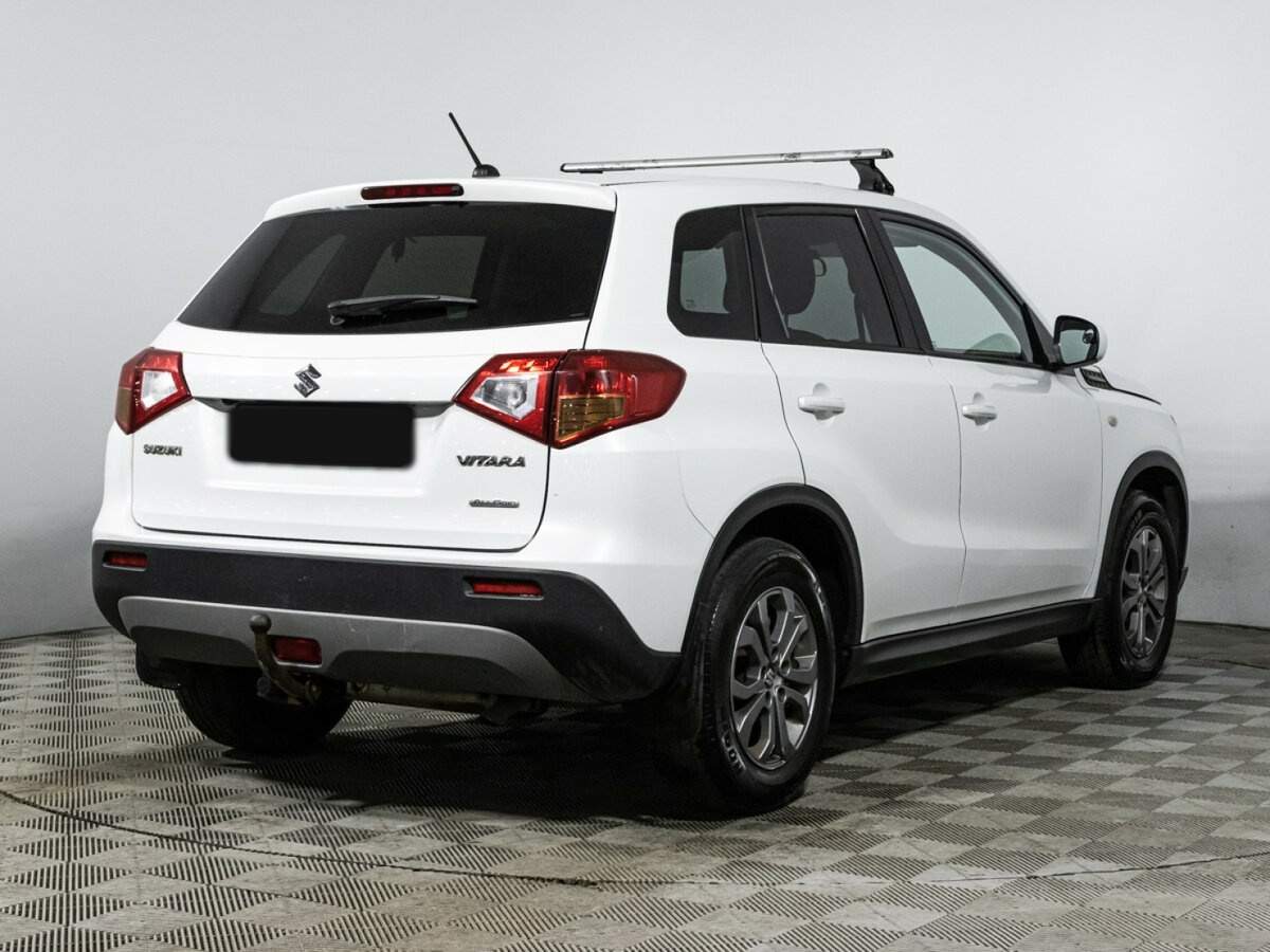 Suzuki Vitara б/у, 2016, Механическая. Фото: #4