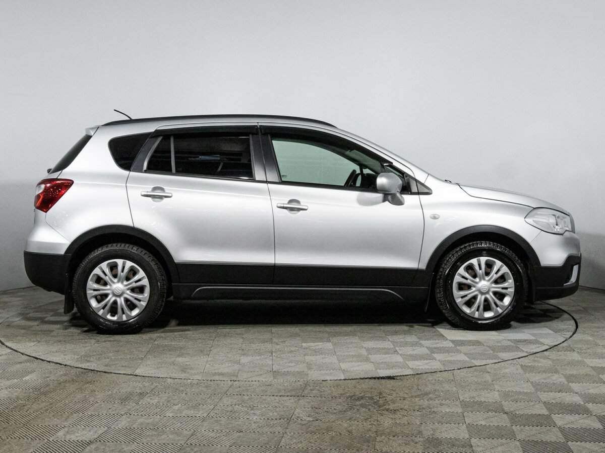 Suzuki SX4 б/у, 2016, Автоматическая. Фото: #3