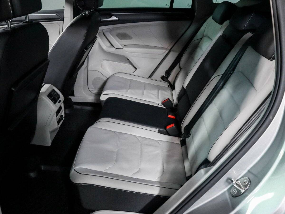 Volkswagen Tiguan б/у, 2017, Роботизированная. Фото: #9