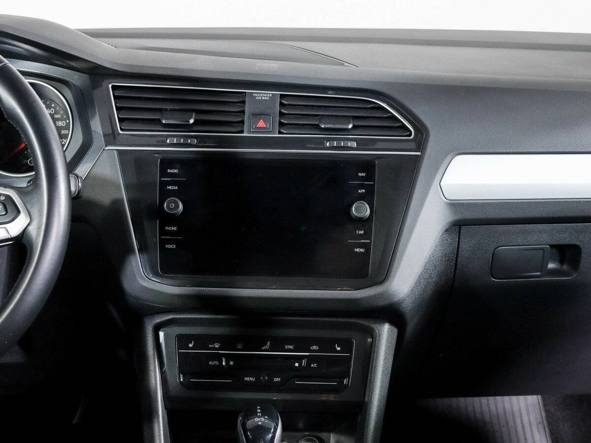 Volkswagen Tiguan б/у, 2021, Роботизированная. Фото: #12