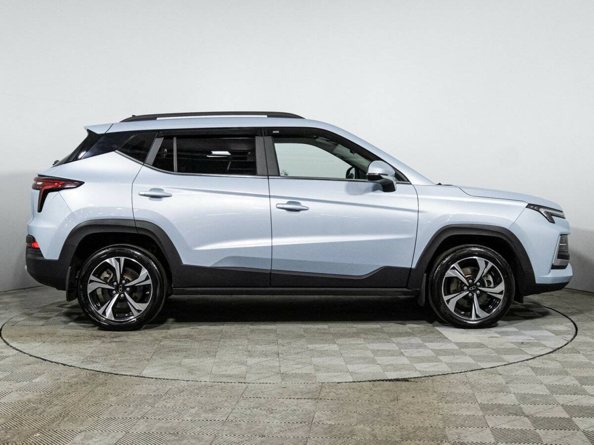 Москвич 3 б/у, 2023, Механическая. Фото: #3