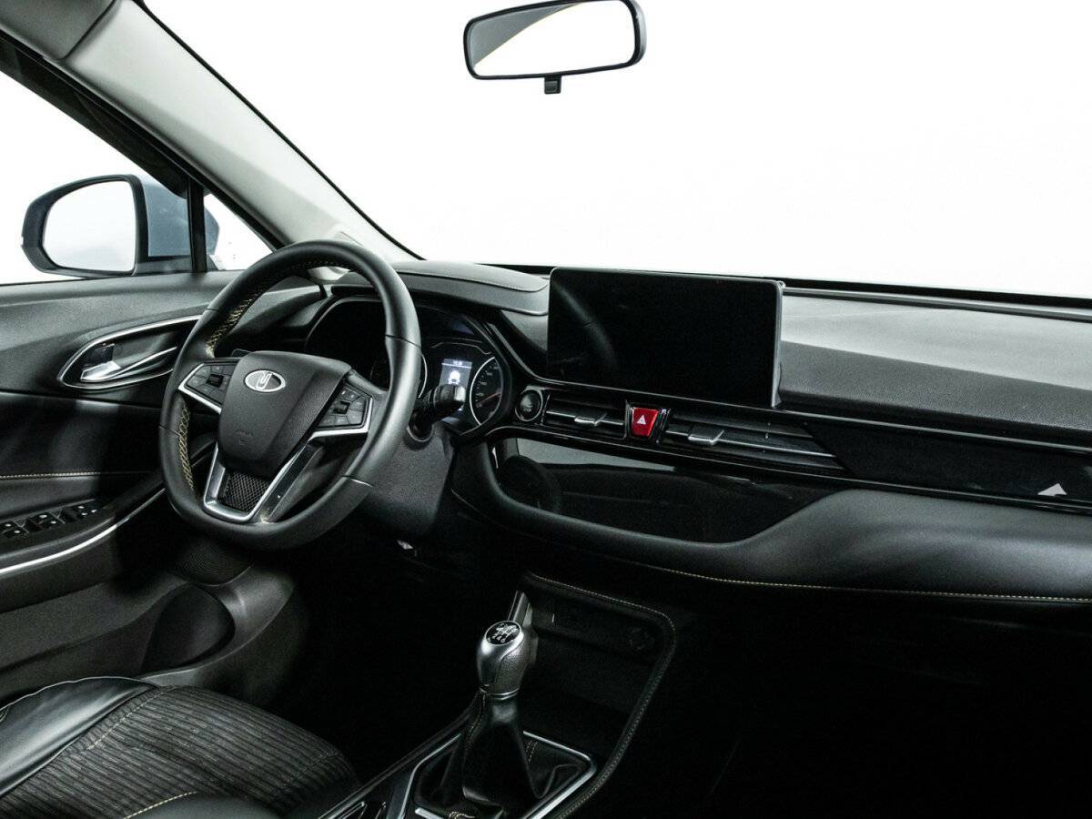 Москвич 3 б/у, 2023, Механическая. Фото: #8