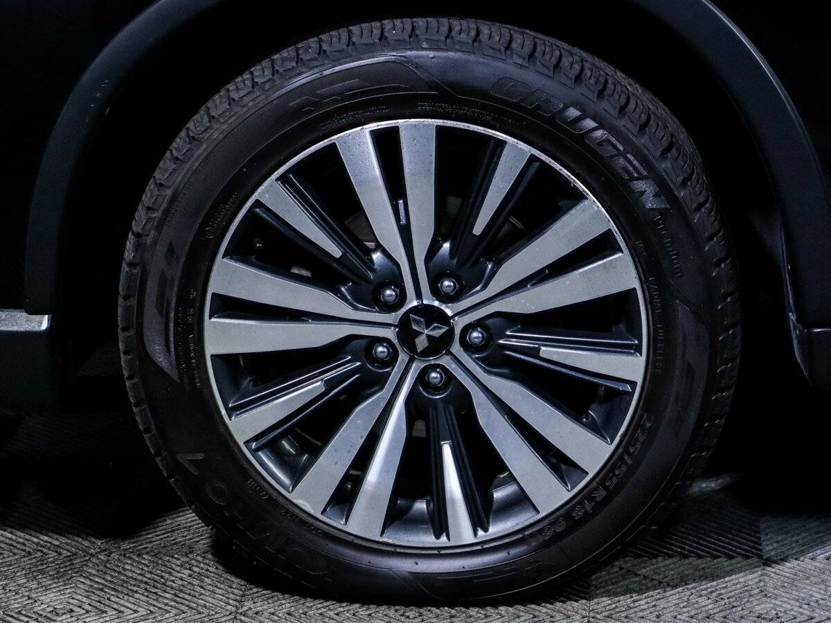 Mitsubishi Outlander б/у, 2019, Вариатор. Фото: #14