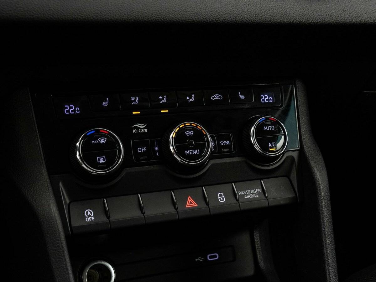 Skoda Karoq б/у, 2021, Автоматическая. Фото: #12