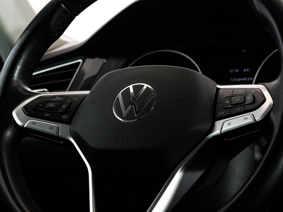 Volkswagen Tiguan б/у, 2021, Роботизированная. Фото: #9