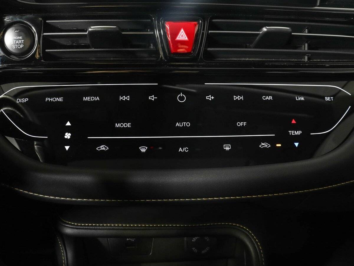 Москвич 3 б/у, 2023, Вариатор. Фото: #18