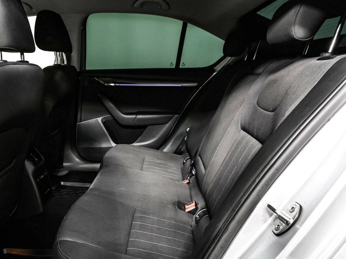 Шкода Октавия б/у, 2018, Роботизированная. Фото: #12