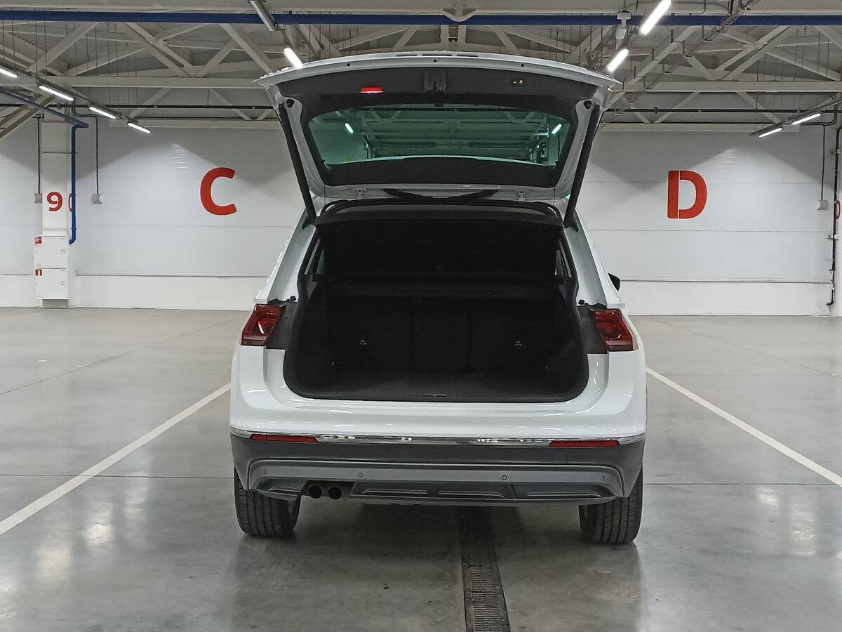 Volkswagen Tiguan б/у, 2018, Роботизированная. Фото: #9