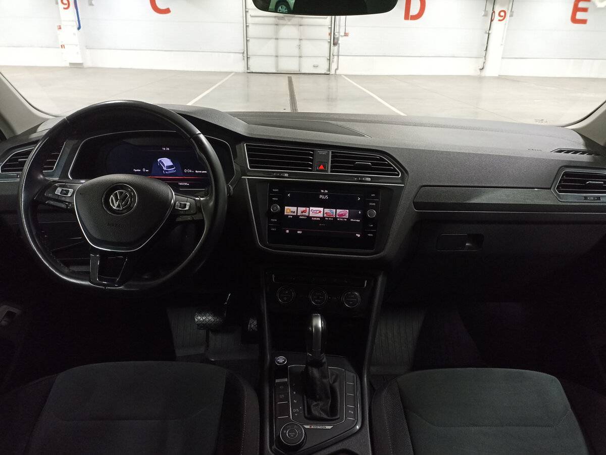 Volkswagen Tiguan б/у, 2018, Роботизированная. Фото: #13