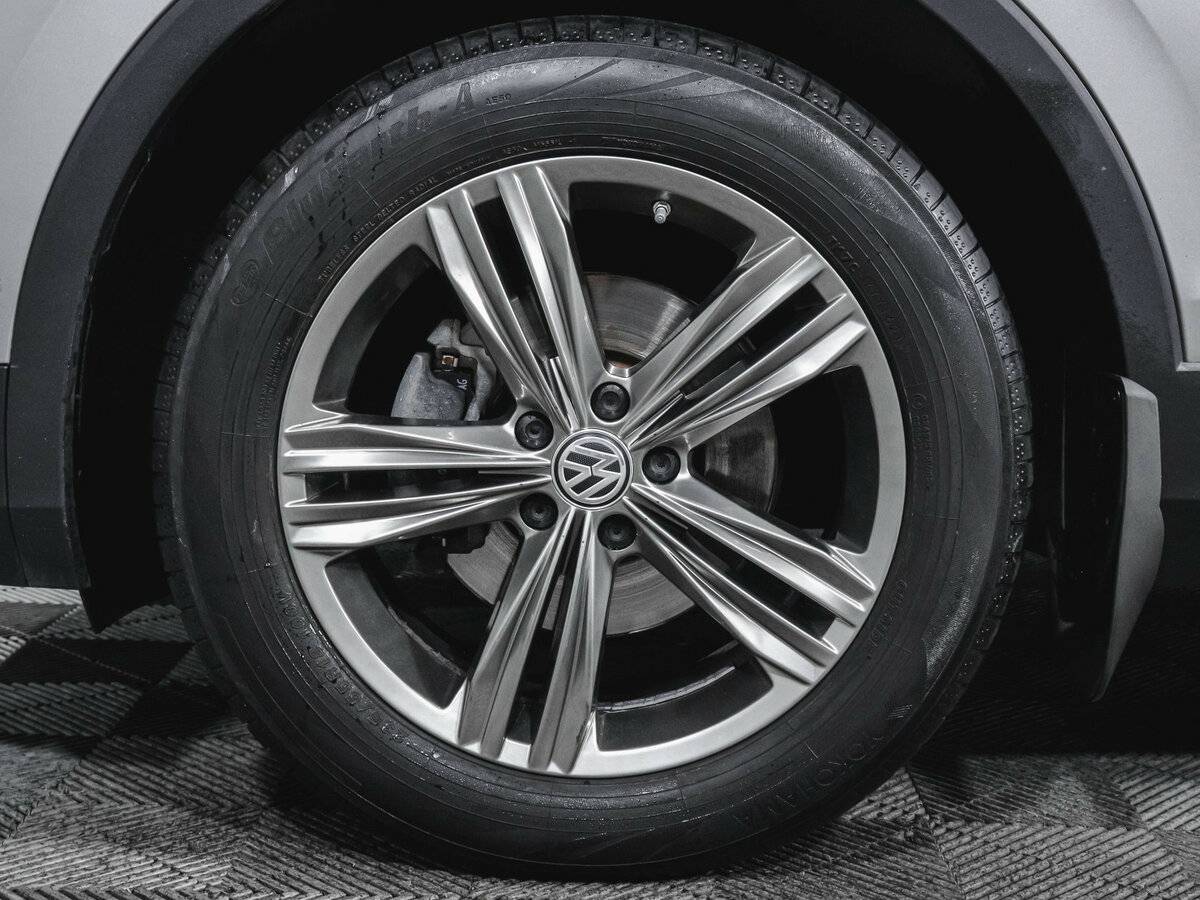 Volkswagen Tiguan б/у, 2021, Роботизированная. Фото: #14