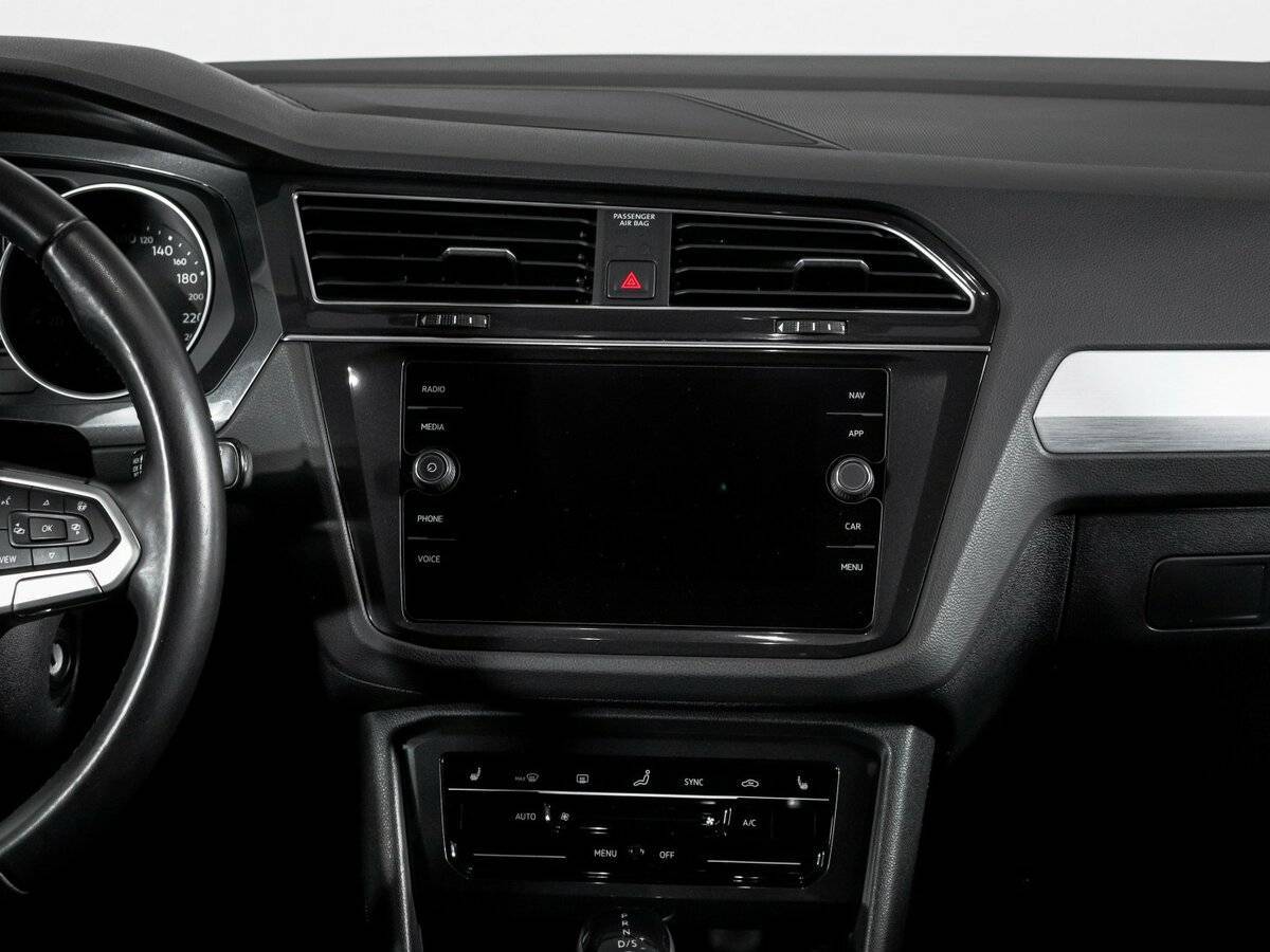 Volkswagen Tiguan б/у, 2021, Роботизированная. Фото: #12