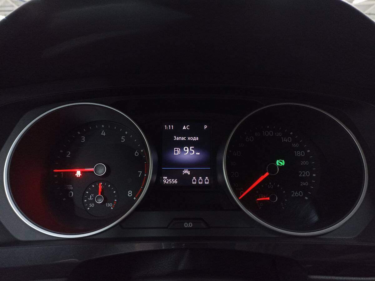 Volkswagen Tiguan б/у, 2021, Роботизированная. Фото: #12