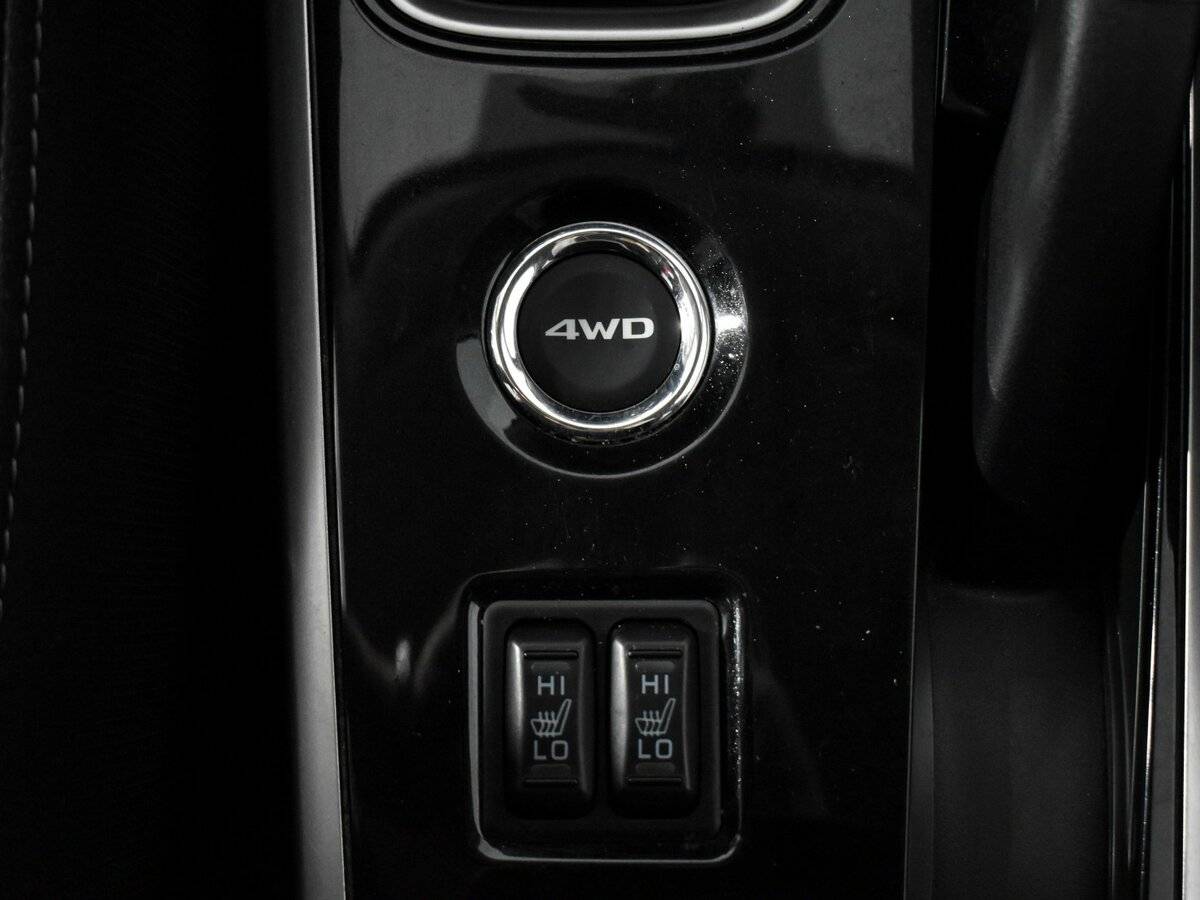 Mitsubishi Outlander б/у, 2018, Вариатор. Фото: #9
