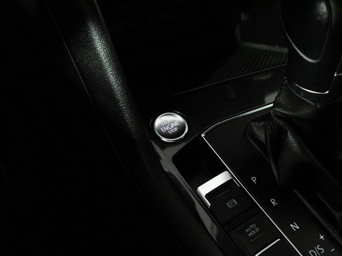 Volkswagen Tiguan б/у, 2018, Роботизированная. Фото: #24