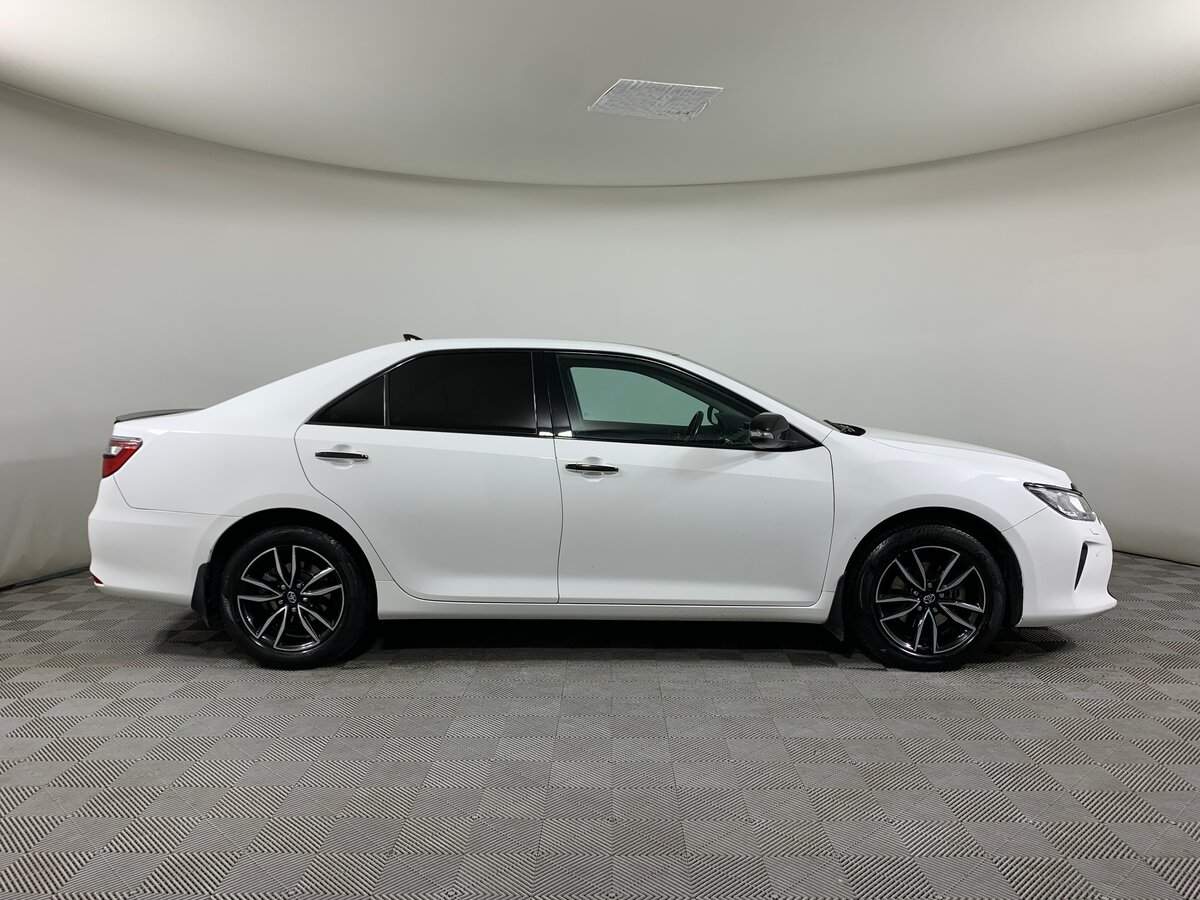 Тойота Камри б/у, 2017, Автоматическая. Фото: #3