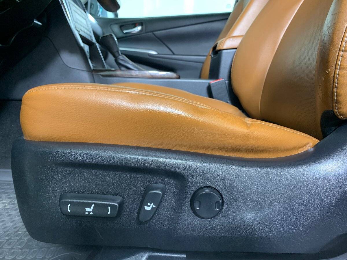 Тойота Камри б/у, 2017, Автоматическая. Фото: #15