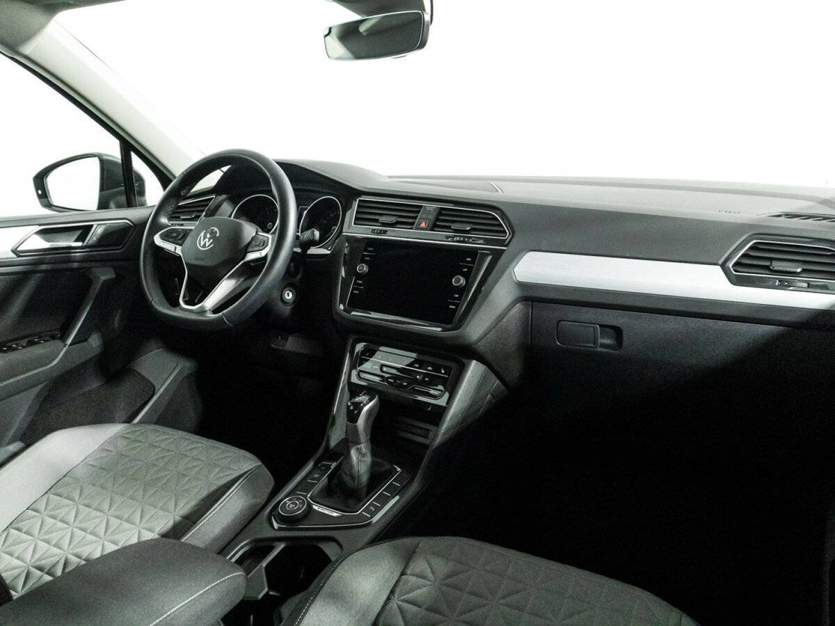 Volkswagen Tiguan б/у, 2021, Роботизированная. Фото: #8