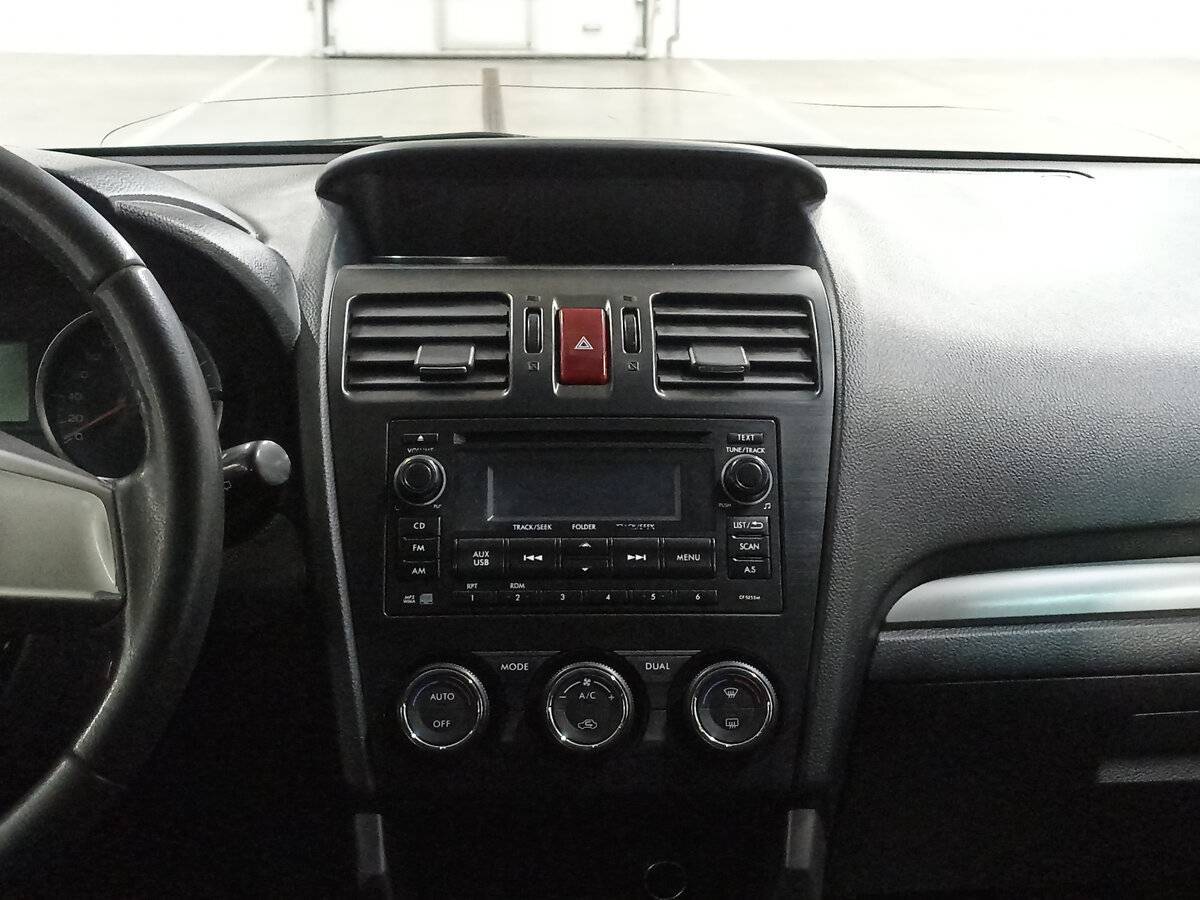 Subaru Forester б/у, 2014, Механическая. Фото: #14