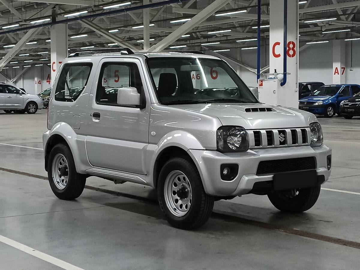 Suzuki Jimny б/у, 2013, Механическая. Фото: #2