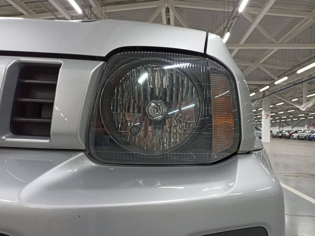 Suzuki Jimny б/у, 2013, Механическая. Фото: #16