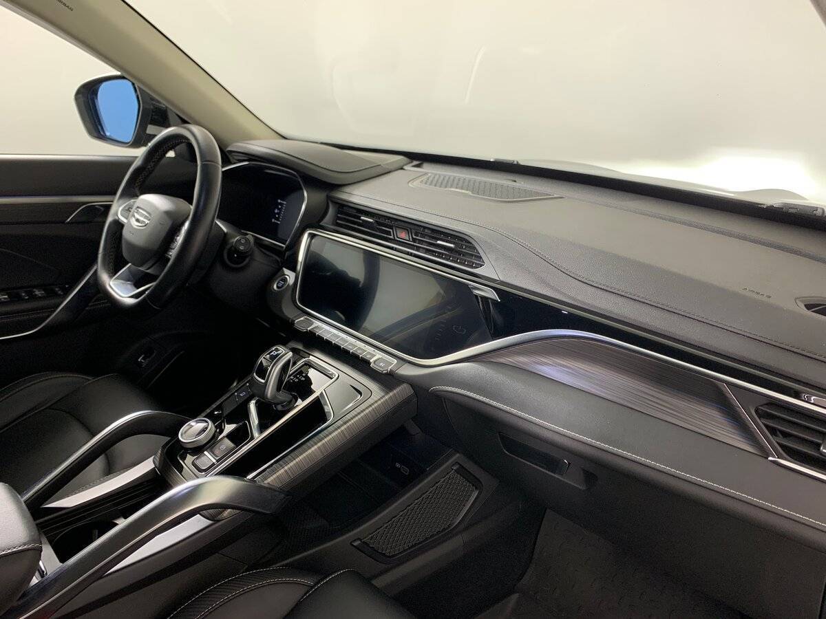 Джили Атлас Про б/у, 2023, Роботизированная. Фото: #13